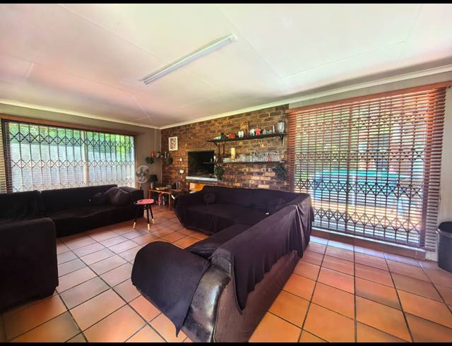 4 BEDROOM HOUSE FOR SALE IN SASOLBURG EXT 12